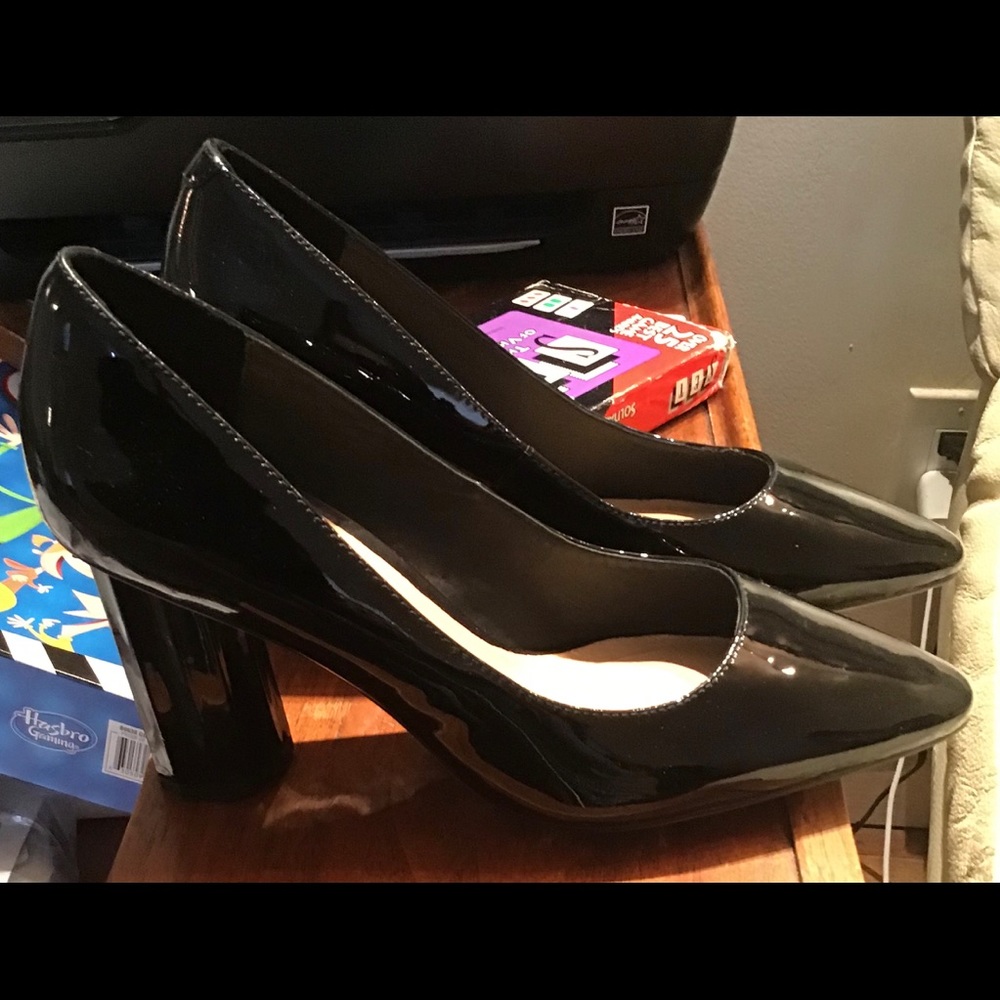 Melyann Black Heels
